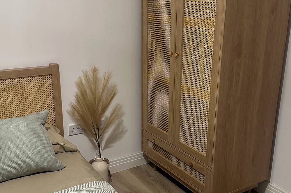 Entire apartment, Modern Refurbished Apt in Stevenage Town Centre in Stevenage, Hertfordshire