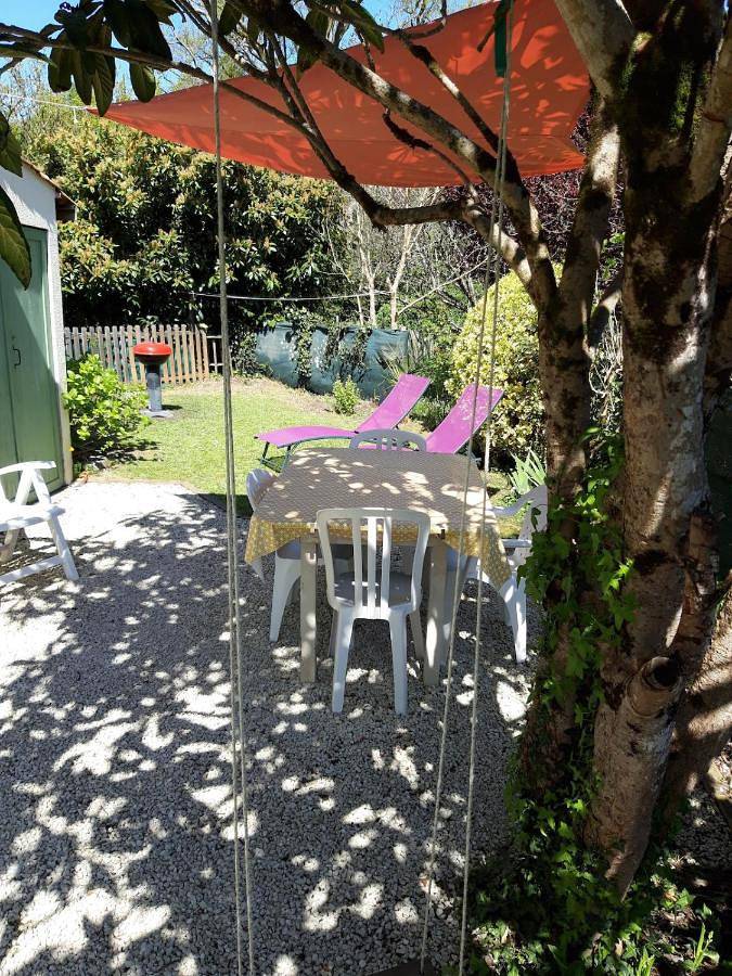 Location de vacances pour 4 personnes, avec Terrasse et Jardin à Ménesplet