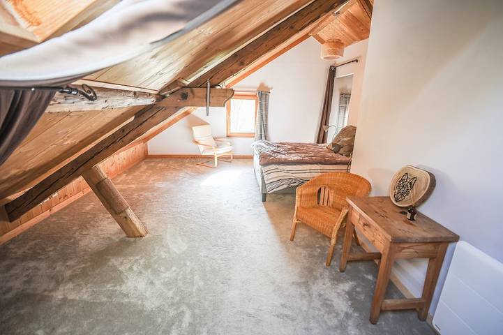 Location de vacances pour 6 personnes, avec terrasse et jardin dans Glières-Val-de-Borne - 2