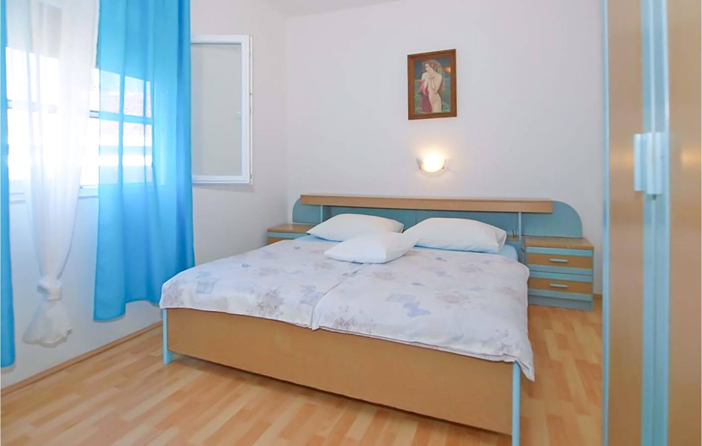 Ganze Ferienwohnung, Gemütliches Apartment am Strand: 100 m vom Ufer entfernt, mit WLAN und Küche in Gradac, Makarska Riviera