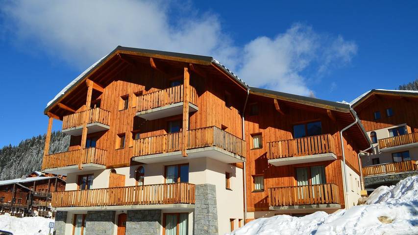 Chalet pour 6 personnes, avec balcon/terrasse ainsi que piscine et sauna dans Valfréjus