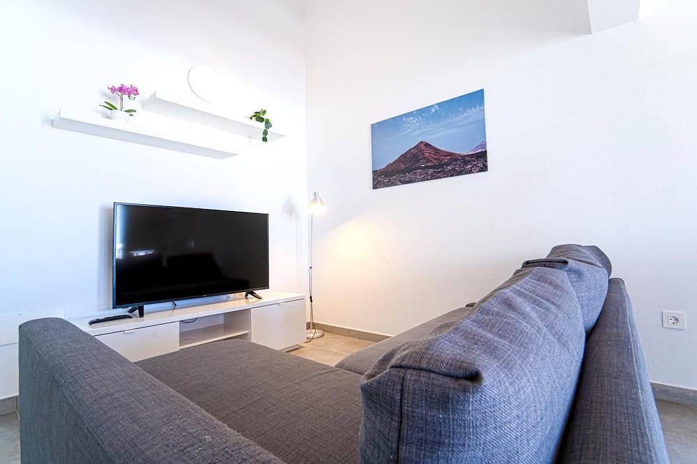 Apartamento entero, Apartamento luminoso dos dormitorios con balcón in Tahiche, Teguise