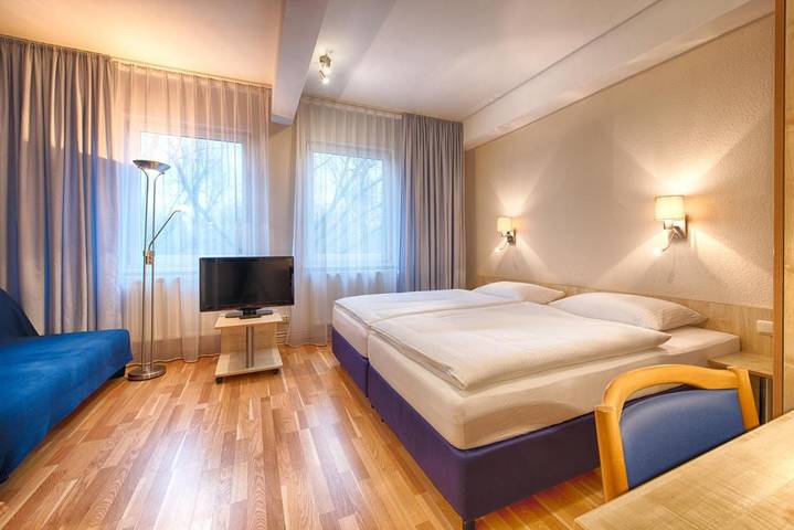 Hotel für 4 Personen, mit Garten in Wilmersdorf Berlin - 4