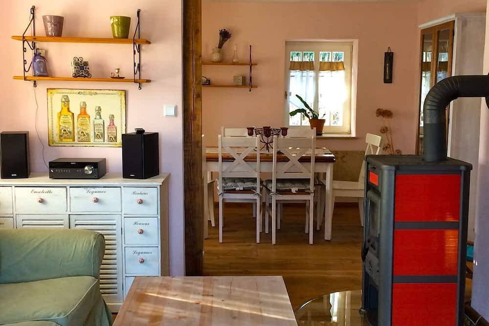 Großes Ferienhaus mit Terrasse und Garten  - altstadtnah, familienfreundlich in Görlitz, Oberlausitz-Niederschlesien