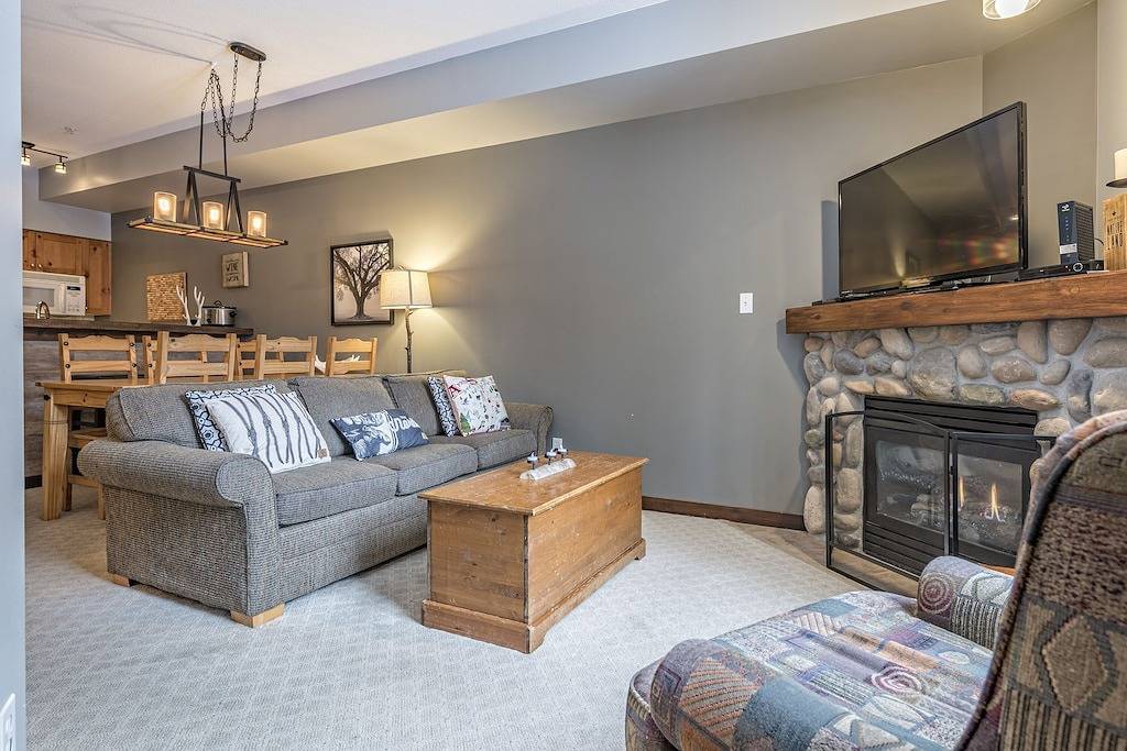 Ganze Wohnung, Schöne Erdgeschosswohnung - Ski in / out von der Tür - Pet Friendly in Silver Star