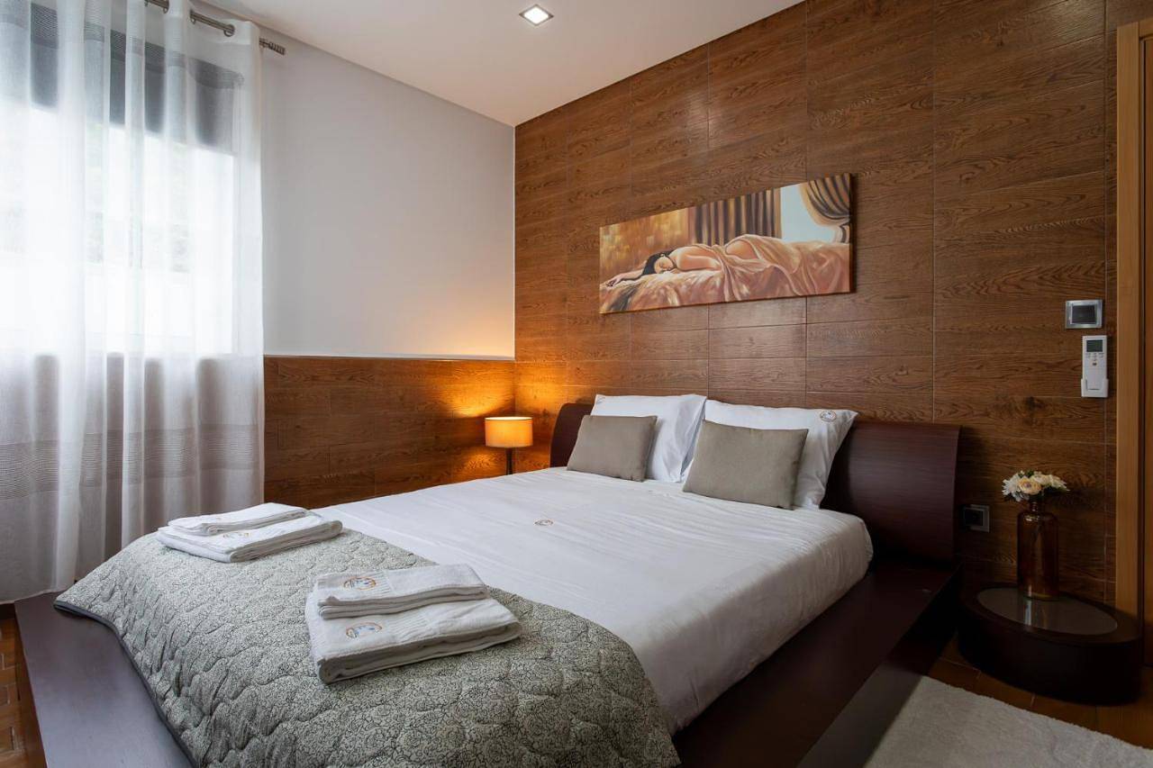 Three-Bedroom House in Adou de Cima, Estarreja