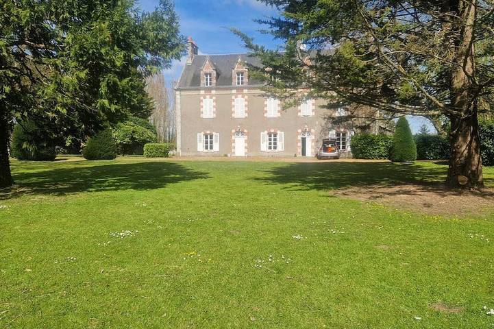 Location de vacances pour 11 personnes, avec jardin, animaux acceptés dans Morée