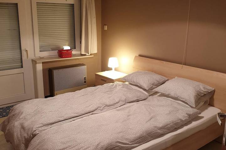 Entire apartment, Appartment with seaside view and 2 parking spaces in Oostduinkerke-Bad, Koksijde