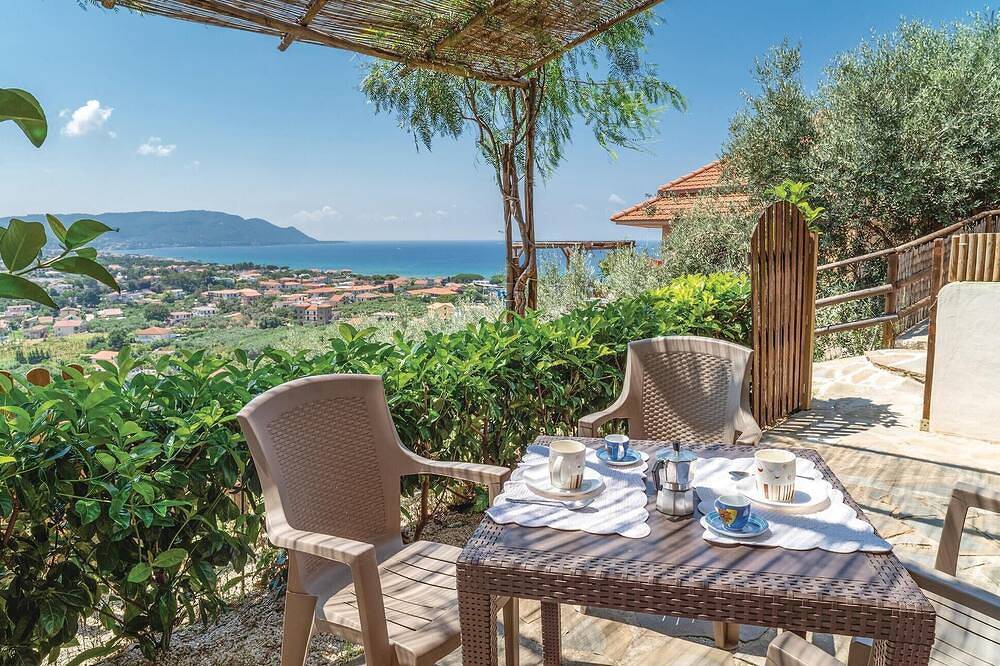 Superbe maison à Sm di Castellabate avec Wi-Fi in Santa Maria di Castellabate, Castellabate