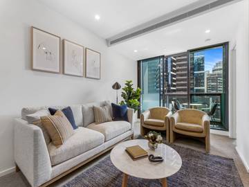 Vacation Rental for 6 Guests in Southbank, Melbourne, Picture 2