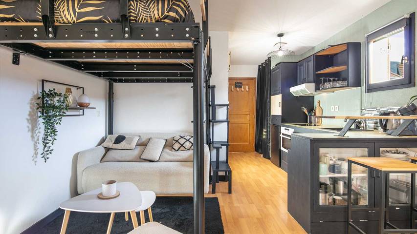 Gîte pour 2 personnes, avec balcon à Giez