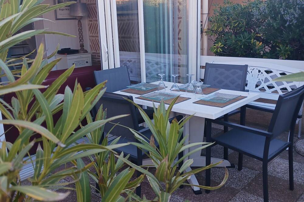 Maison 3 Chambres à 30m de la Plage et Piscine Dans la Résidence in Gruissan (Ville), Gruissan