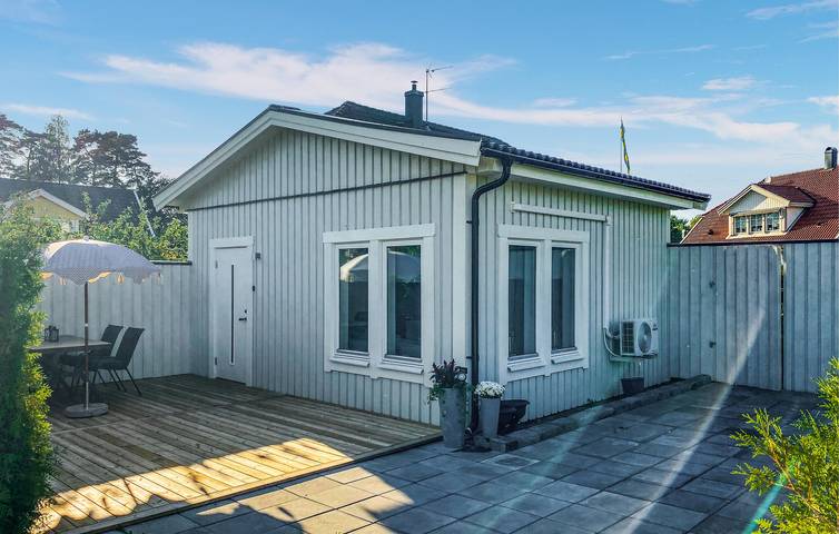 Ferienhaus für 4 Personen, mit Terrasse in Motala