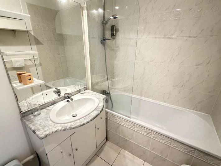 Gîte pour 2 personnes, avec jardin à Monchy-Humières - 2