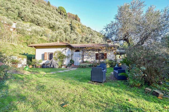 Casa vacanza per 5 persone, con giardino - 1