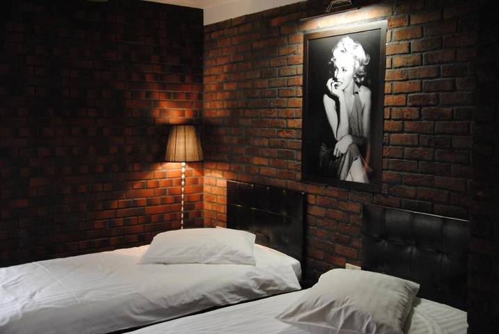 Hotel dla 4 osób, z taras i jacuzzi w Zielona Góra