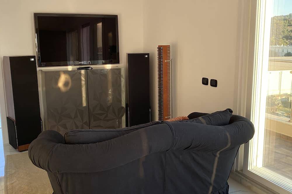 Ganze Wohnung, Exclusive Luxury Poetto-Panoramic Penthouse in Cagliari, Campidano