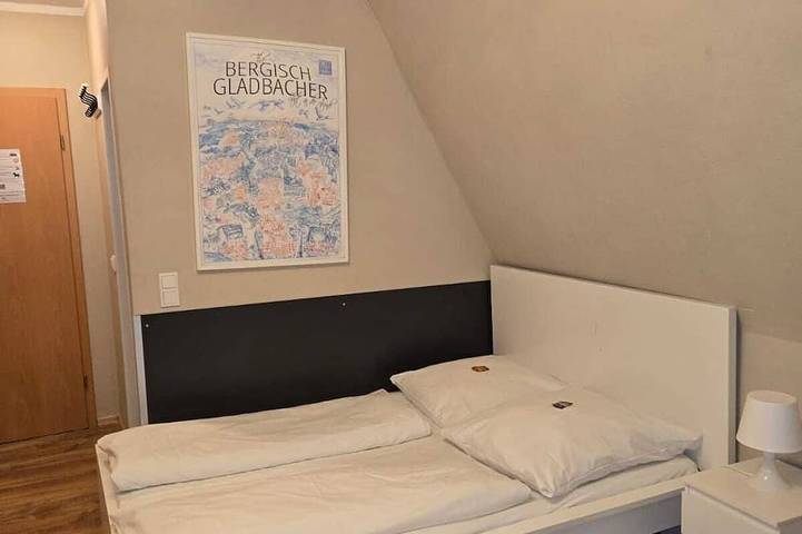 Ganze Wohnung, Apartment für bis zu 3 Personen in One Beach, Saarbrücken