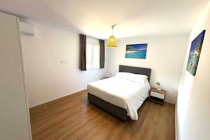 Gîte pour 4 personnes dans Plage Cala Rossa - 2