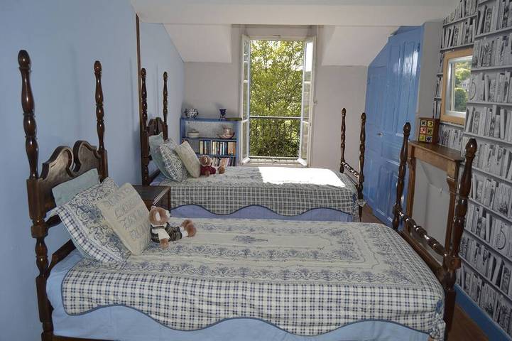 Location de vacances pour 14 personnes, avec jardin à Bellac - 4