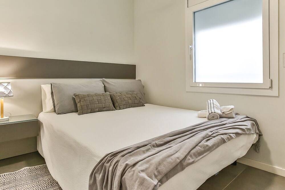 Entire apartment, Magnificent Apartment In First Line Of Sea. in Calafell, Costa Dorada