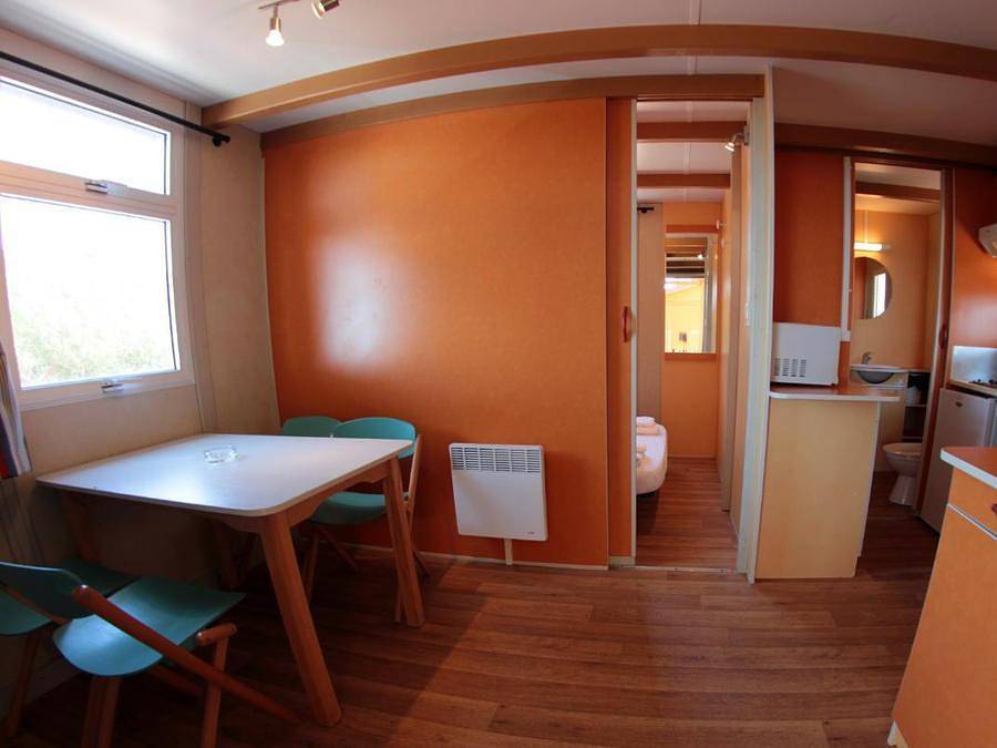 Camping Roca Grossa - Bungalow 4 personnes in Calella, Costa del Maresme