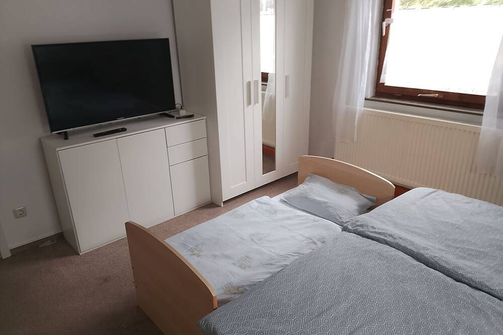 Ganze Wohnung, Ferienwohnung Böhrer im schönen Leinleitertal in Heiligenstadt, Fränkische Schweiz