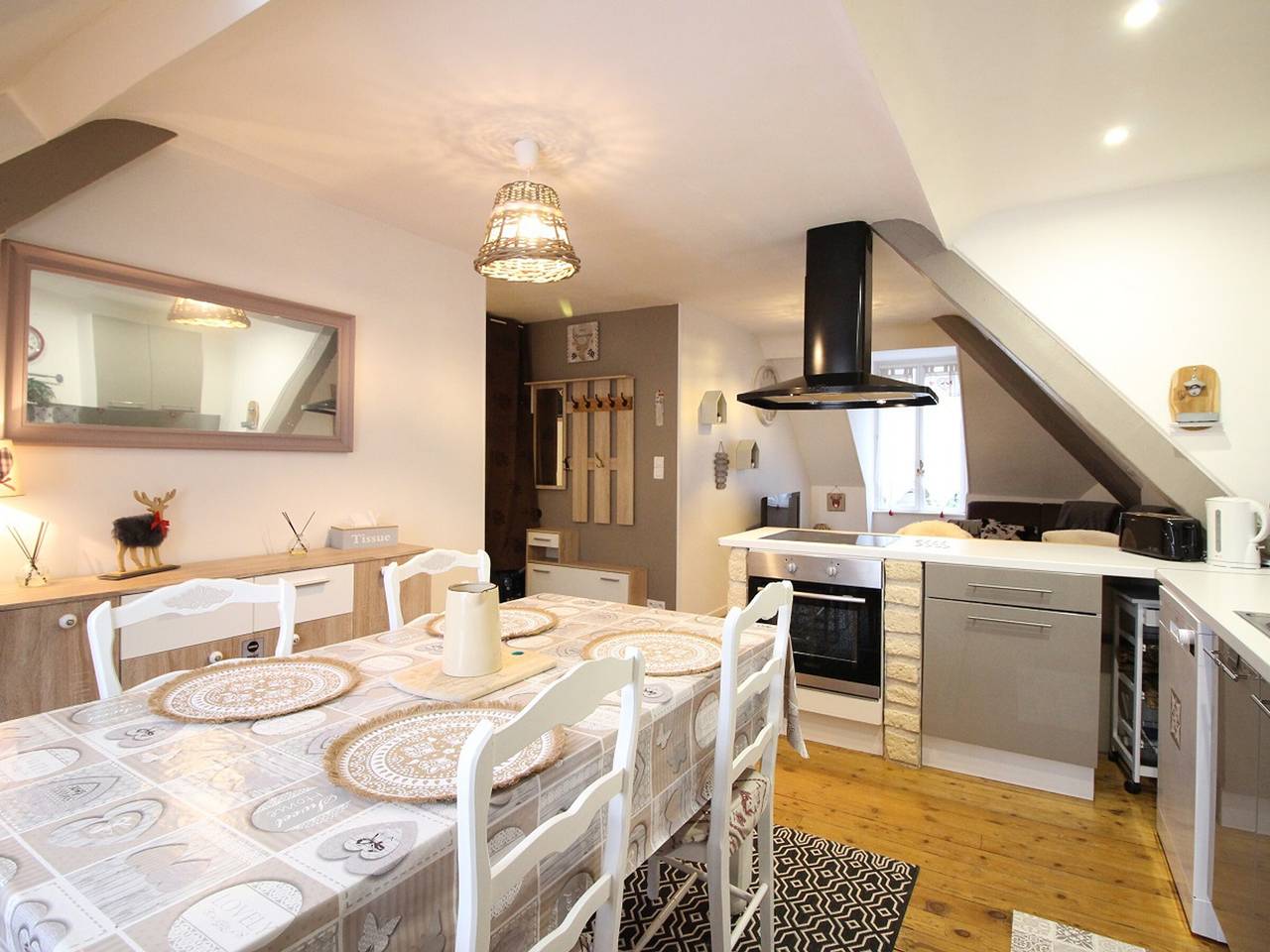 Apartamento entero, Amplio T3 en La Bourboule, 2 habitaciones, cerca de termas in La Bourboule, Parque Natural Regional Volcans d'Auvergne