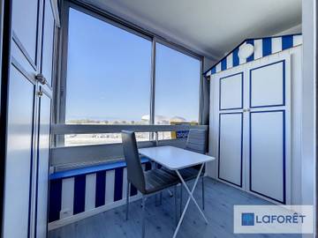 Appartement De Vacances pour 4 Personnes dans Courseulles-sur-Mer, Côte de Nacre, Photo 2
