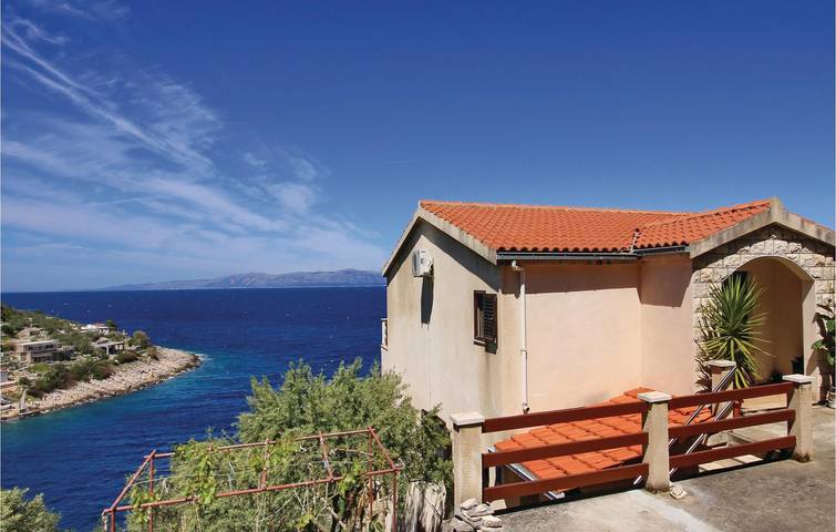 Gîte pour 5 personnes, avec terrasse en Korcula - 3