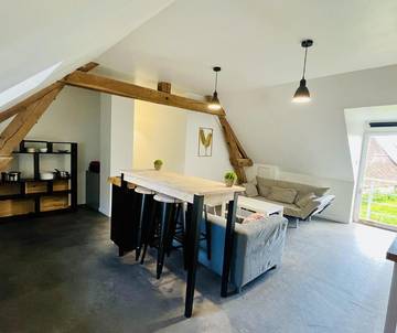 Gîte pour 4 personnes, avec jardin ainsi que vue et terrasse à Monnaie