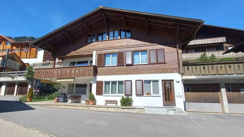 Hütte für 4 Personen, mit Terrasse in Adelboden