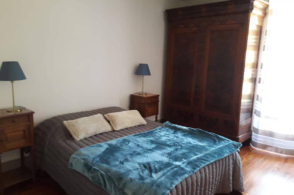 Au Coeur Paisible Du Vignoble in Nolay, Région de Beaune