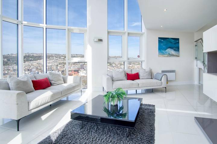 Ganze Wohnung, Ferienwohnung für 6 Personen mit Meerblick in Swansea, Swansea und Umgebung