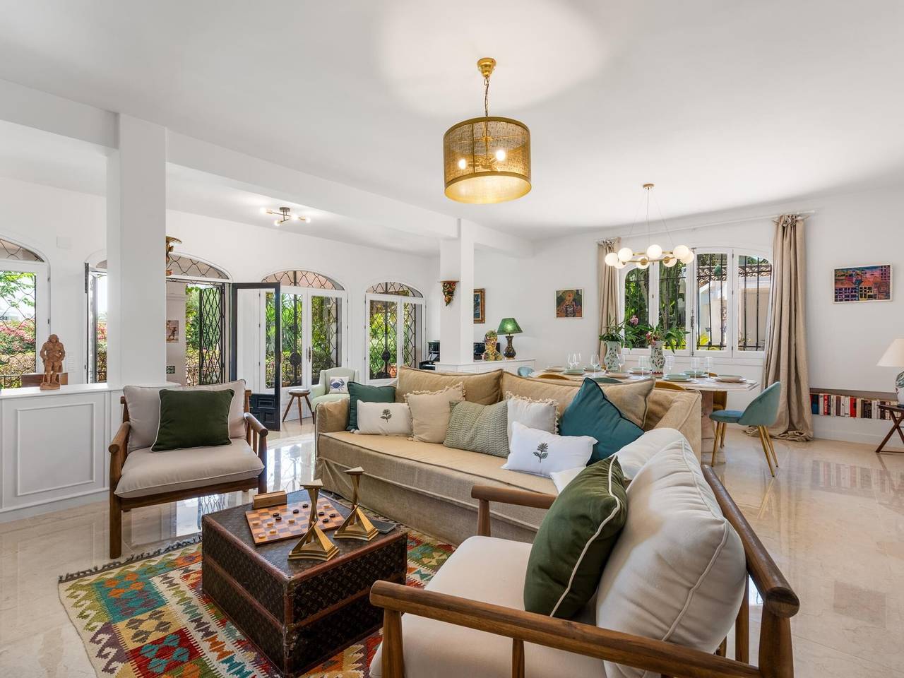 Villa Sophora - A 5 Minutos de Puerto Banus in Marbella West, Marbella