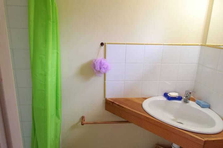 Location de vacances pour 2 personnes, avec jardin à Saint-Étienne-de-Gourgas - 3