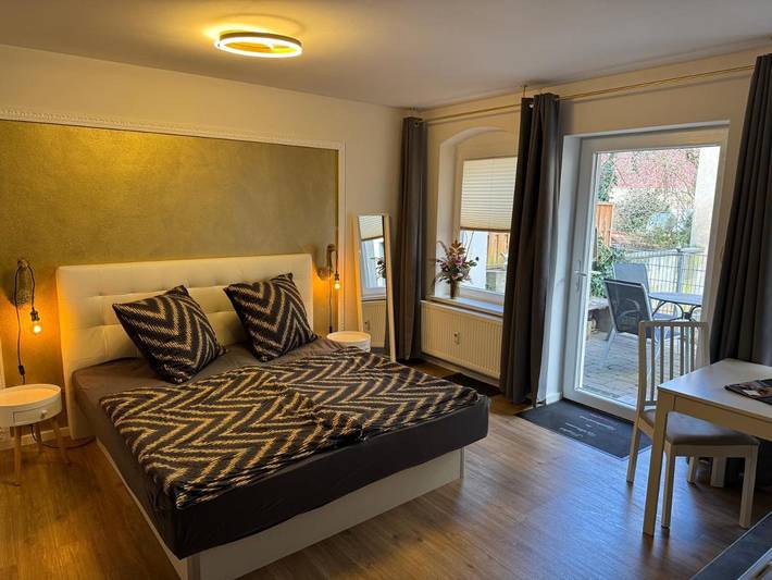 Ferienwohnung für 2 Personen, mit Terrasse und Garten