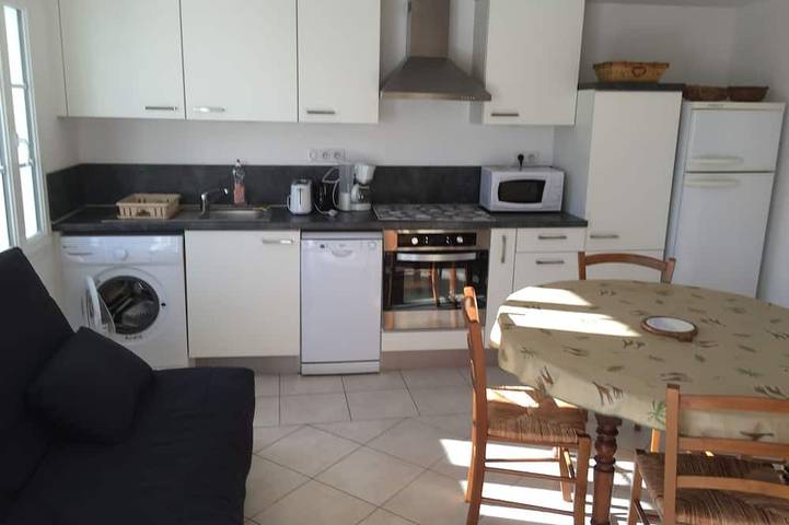 Gîte pour 2 personnes, avec piscine et jardin à Joyeuse - 2