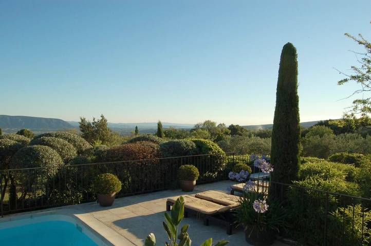 Hôtel pour 2 personnes, avec Terrasse ainsi que Jardin et Piscine à Gordes - 3