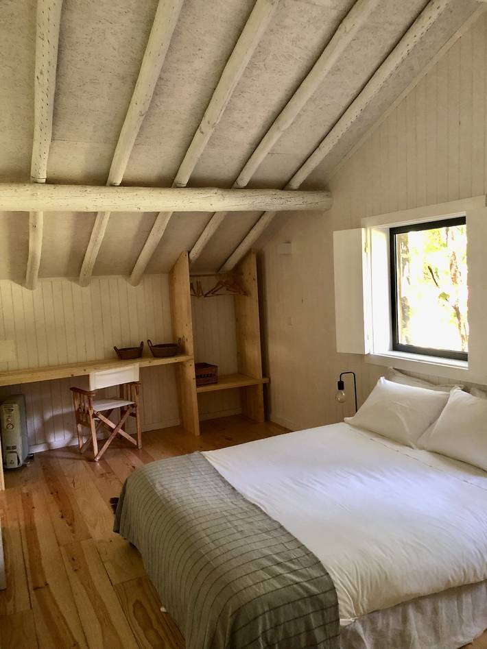 Casa rural para 6 personas, con jardín además de terraza y vistas, Se admiten mascotas en Arcos de Valdevez - 2