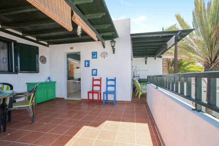 Gîte pour 4 personnes, avec jardin et bassin pour enfant à Puerto del Carmen - 2