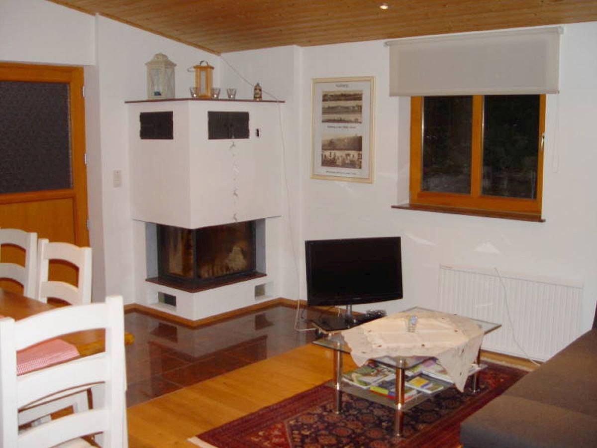 Haus Weichart - Ferienhaus Weichart, 45qm, Terrasse, 1 Schlafzimmer, max. 2 Personen in Sulzburg, Southern Black Forest