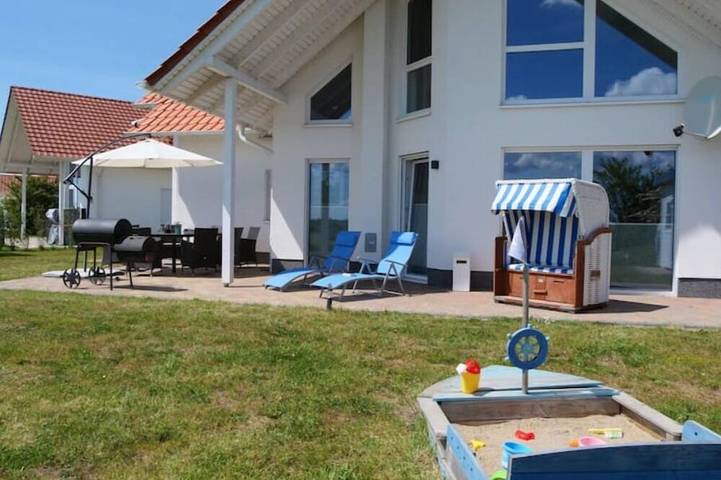 Bauernhof für 8 Personen, mit Terrasse und Garten sowie Sauna in Trent