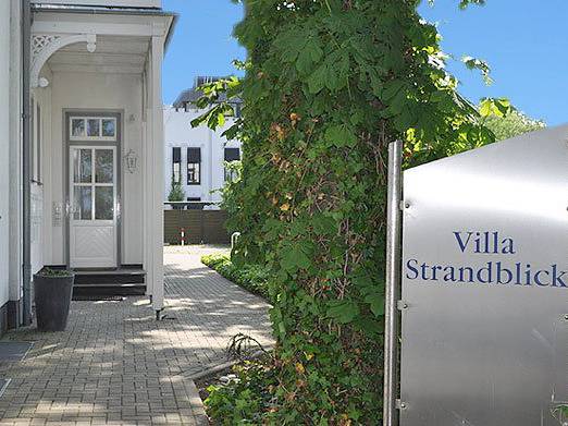 Ferienhaus für 7 Personen, mit Seeblick und Balkon/Terrasse sowie Terrasse in Binz - 2