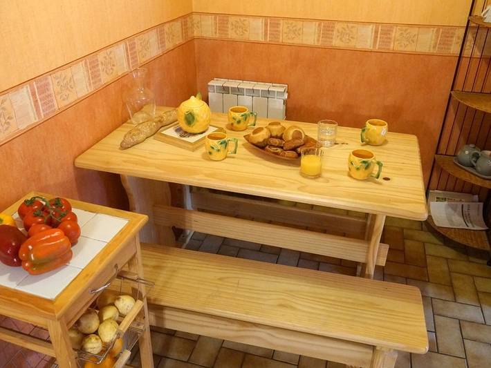 Gîte pour 2 personnes, avec balcon dans Office de Tourisme de Saint Beat - 4