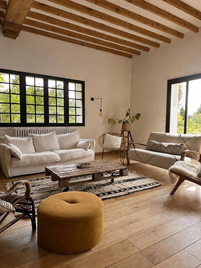 Location de vacances pour 14 personnes, avec jardin et piscine ainsi que vue et terrasse, adapté aux familles à Saint-Pierre-de-Bailleul - 4