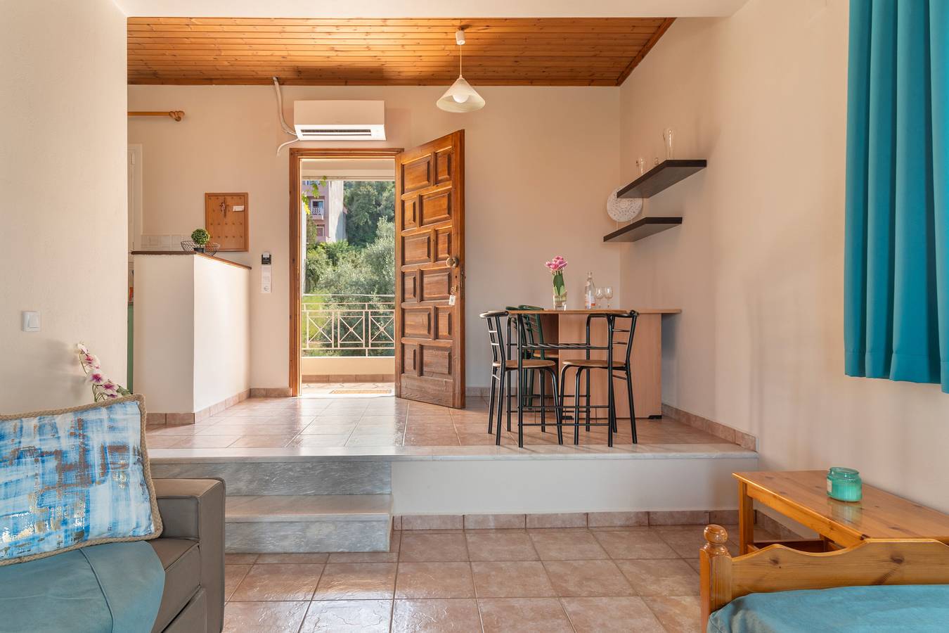 Entire apartment, Apartment '' with Sea View, Wi-Fi and Air Conditioning in Nikiana, Alexandros