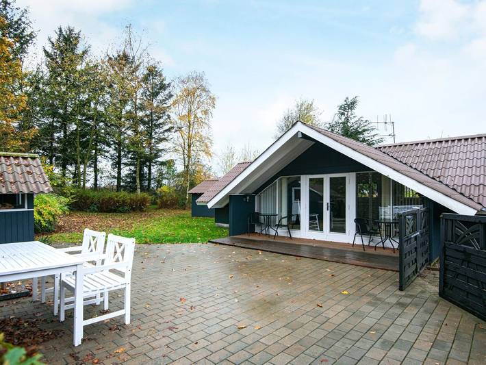 Ferienhaus für 7 Personen, mit Terrasse und Garten in Kvie Sø