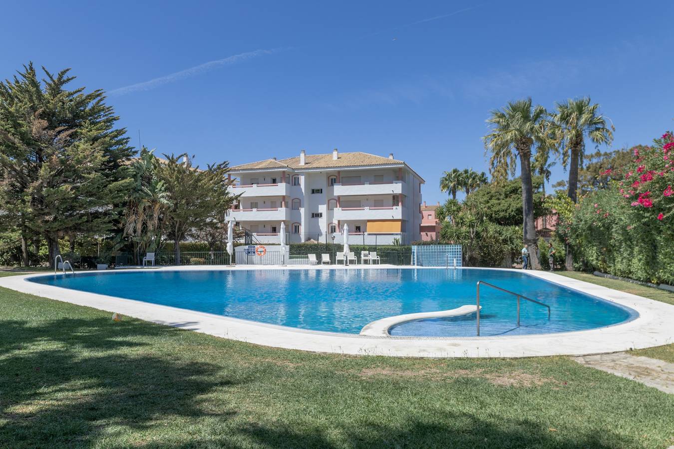 Ganze Wohnung, Apartment 'Del Mar' mit Meerblick, Wlan und Klimaanlage in Atlanterra, Tarifa