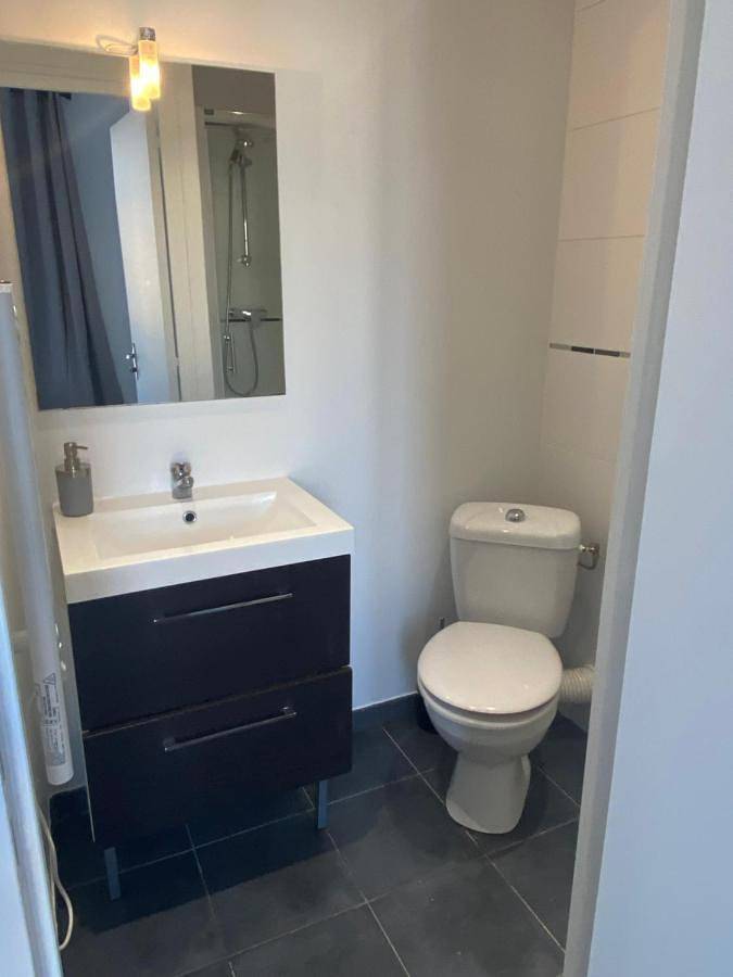 Appartement entier, Two-Bedroom Apartment in Champlan, Essonne